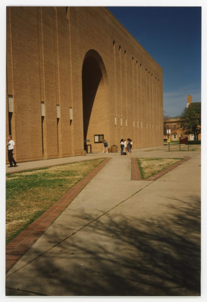 [Entrance to A. M. Willis Library from south 5], photograph, 1996~; (https://digital.library.unt.edu/ark:/67531/metadc850964/: accessed September 22, 2023), University of North Texas Libraries, UNT Digital Library, https://digital.library.unt.edu; crediting UNT Libraries Special Collections.